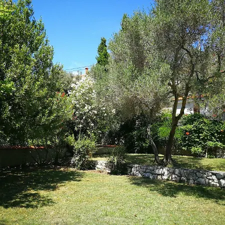 Apartment Family Friendly Island Rab *