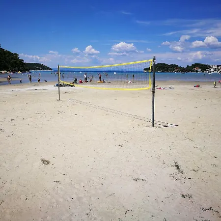 Family Friendly Island Rab Apartment Kampor