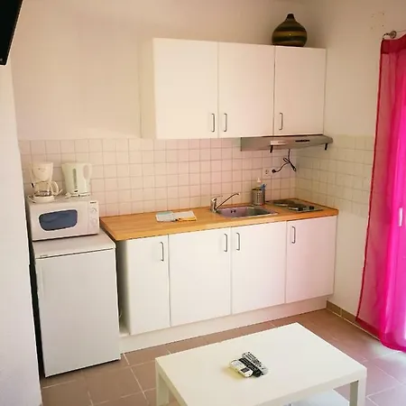 Apartment Family Friendly Island Rab