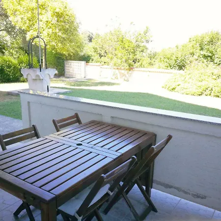 Family Friendly Island Rab Apartment *
