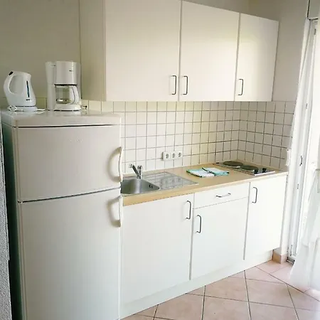 Apartment Family Friendly Island Rab *