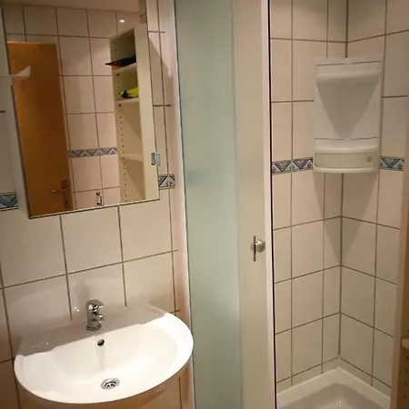 Family Friendly Island Rab Apartment *