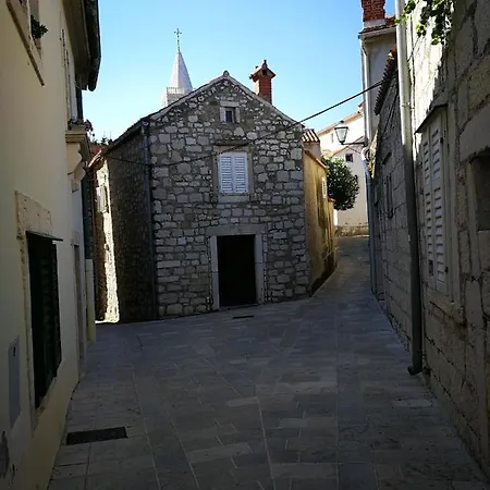 Family Friendly Island Rab Apartment